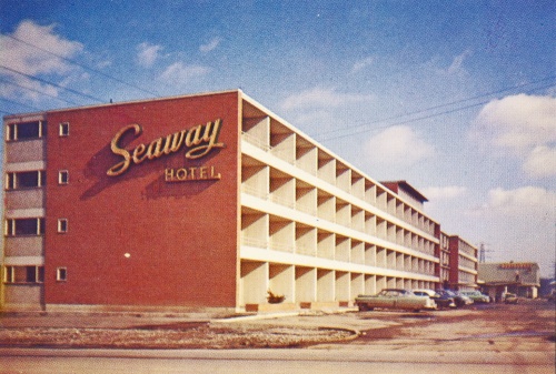 Seaway Hotel postcard 1